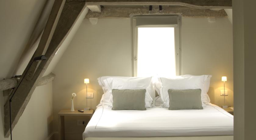 Hotel Julien antwerp 1