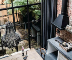 Interior Inspiration: un loft affacciato sul cortile ad Amsterdam