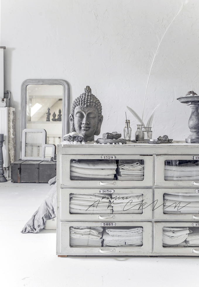 In grigio, Foto Paulina Arcklin