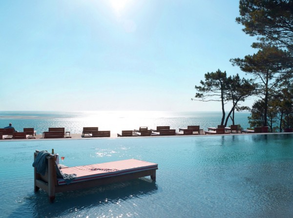 La-coorniche-hotel-philippe-stark-cover-3-600x448