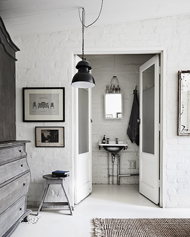 The White Room, Interior designer Lynda Gardener
