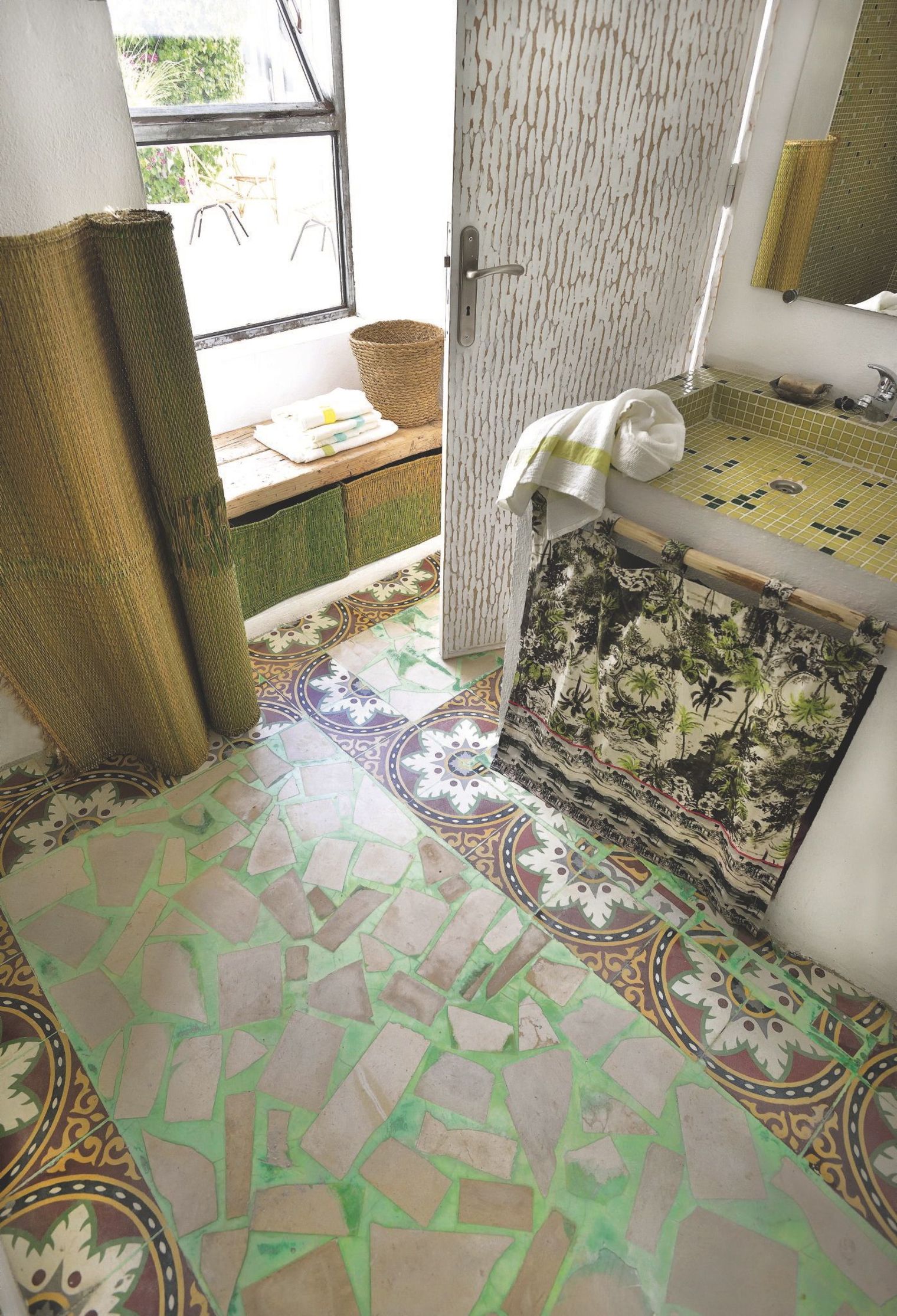 un-sol-en-bris-de-thala-colores-esprit-oriental_5319631