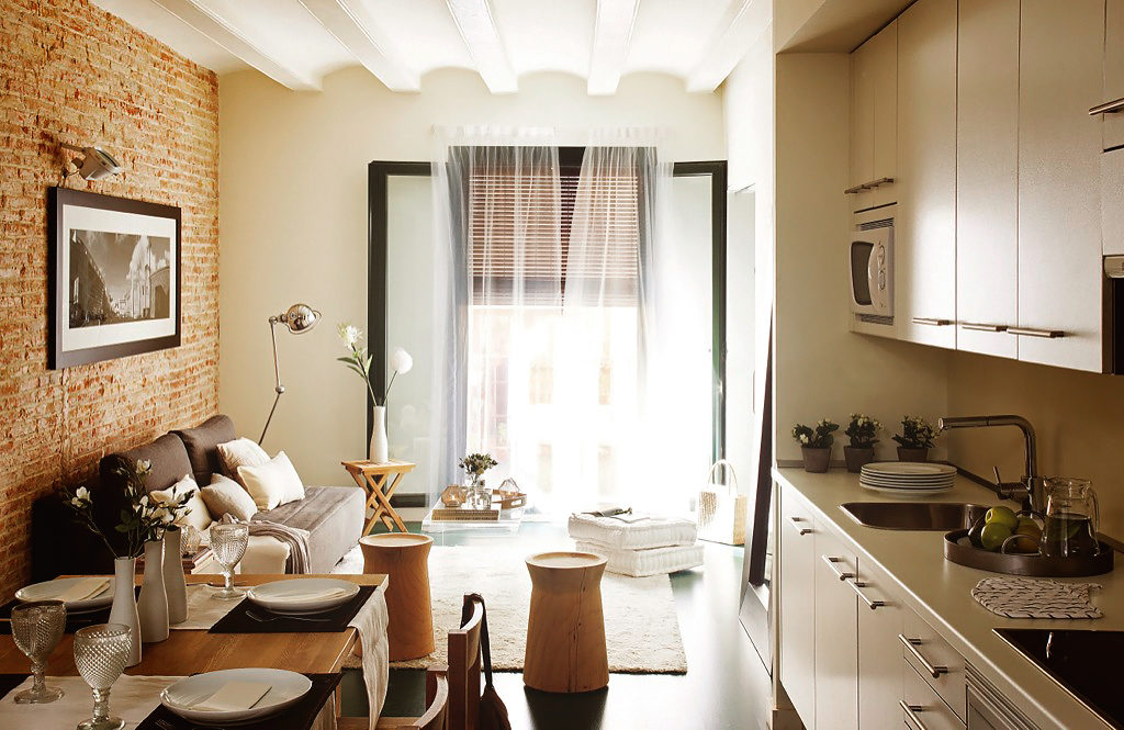 Una piccola casa piena di luce a Barcellona