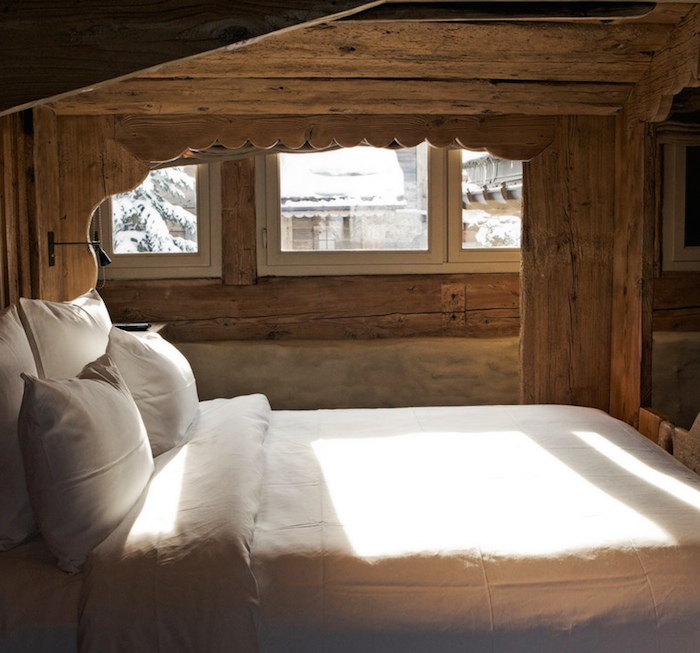 white-linen-le-chalet-zannier