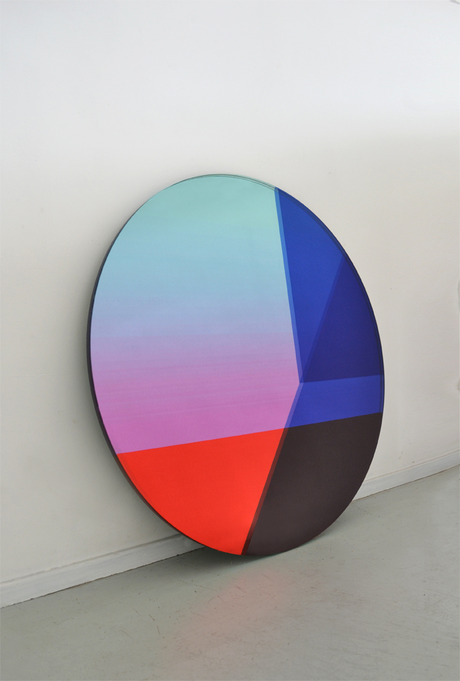 Seeing_Glass_big_round_Brit_van_nerven_Sabine_Marcelis_LR1