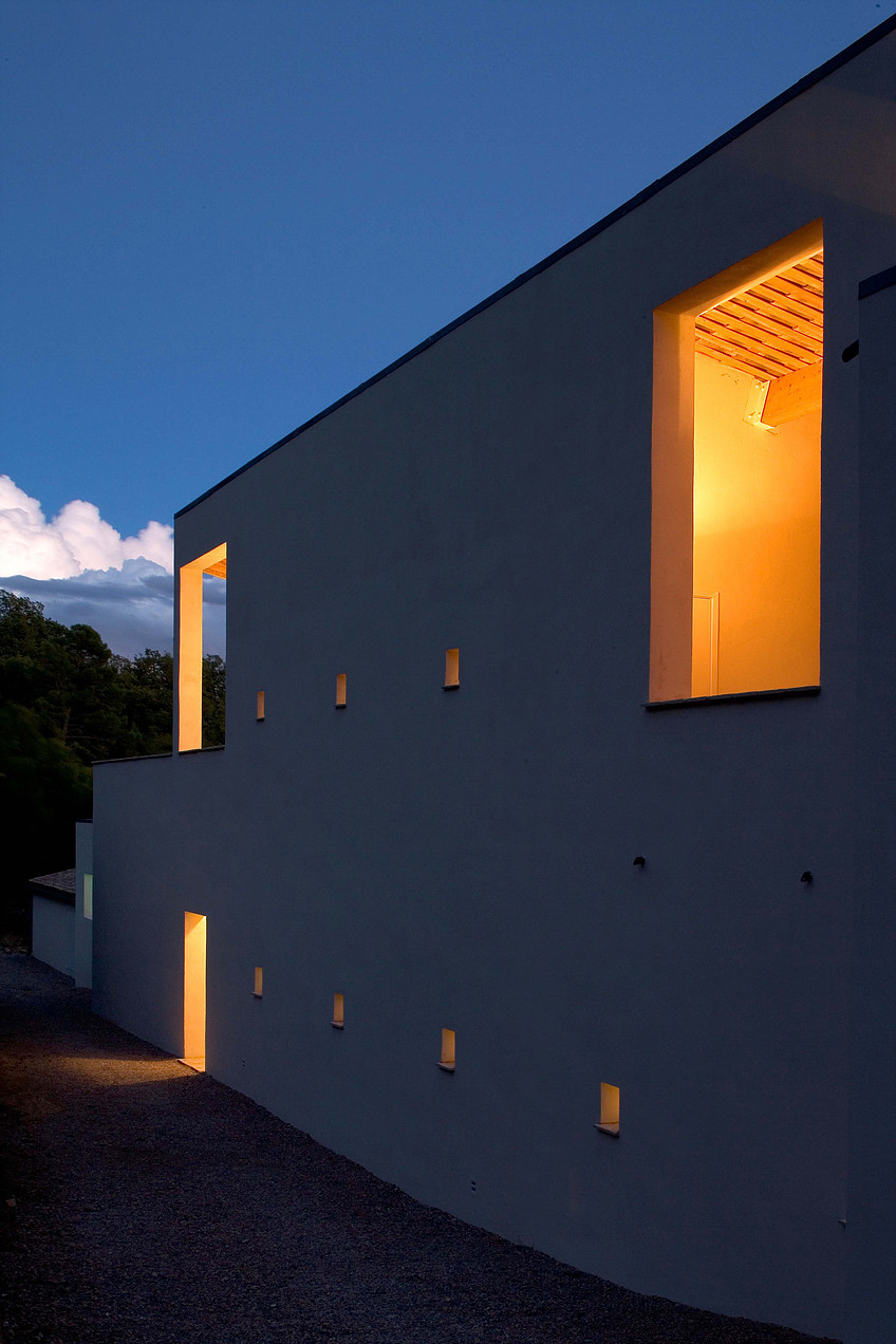 Villa Jones, Bargemon inthemoodfordesign