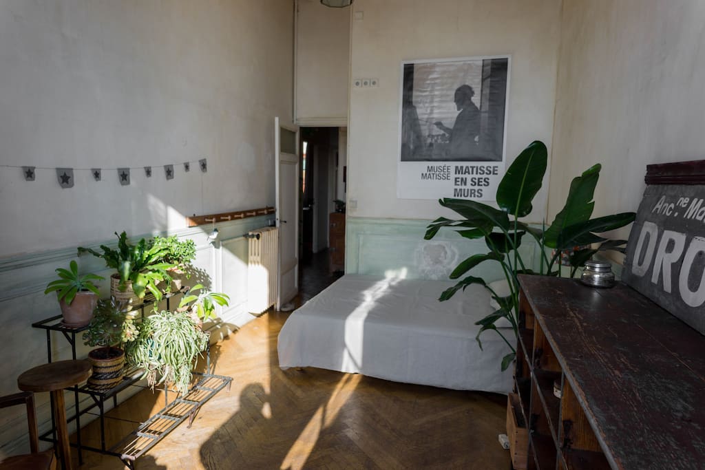 airbnb series Nice 12 inthemoodfordesign