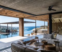 Interior Inspiration: villa Matteo una casa da sogno sospesa tra il cielo e il mare di Creta