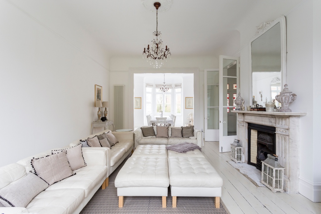 Hopton in white
