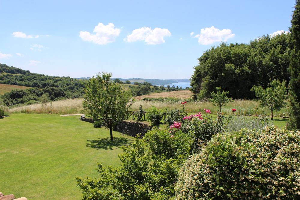 Villanova, Lago di Bracciano 9