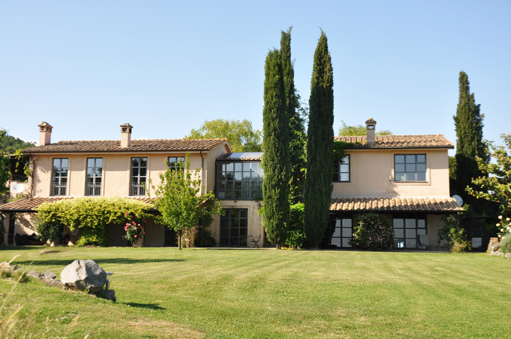 Villanova, Lago di Bracciano