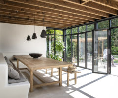In vacanza con gli architetti: una casa pittoresca non lontana da Bruges