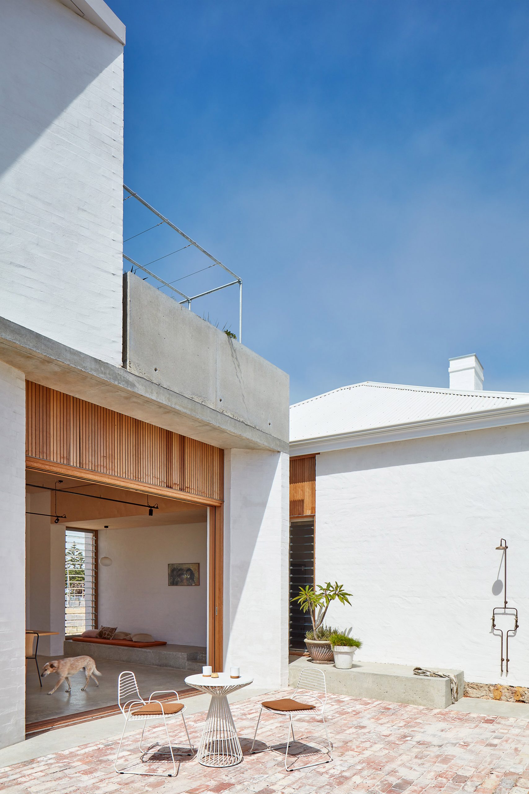 HOUSE IN PERTH8