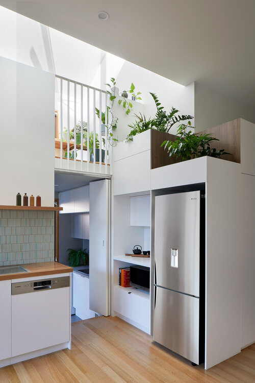 escher house in between a. 4