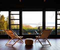 Big and Bright: una casa sulle rive dello Hudson