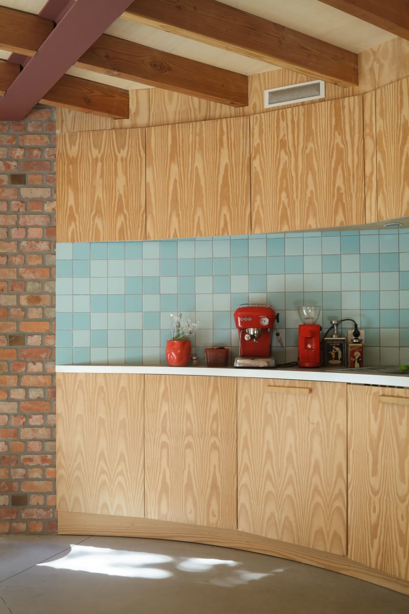 gjG house 8