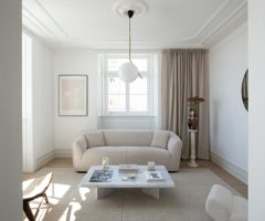 Interior Inspiration: l’atmosfera serena di un appartamento con vista sul mare a Lisbona