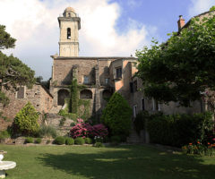 Sognando l’estate: un convento trasformato in B&B di charme nella bella Corsica
