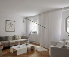 Un appartamento dal mood classico in un edificio anni ’40