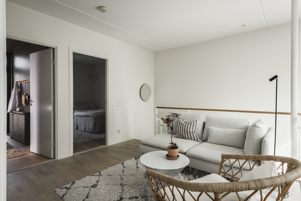 loft affacciato sul giardino 20