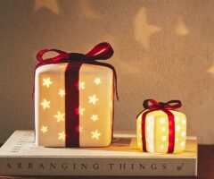 ZaraHome propone un’assortimento di decorazioni di Natale che assicurano un tocco di magia