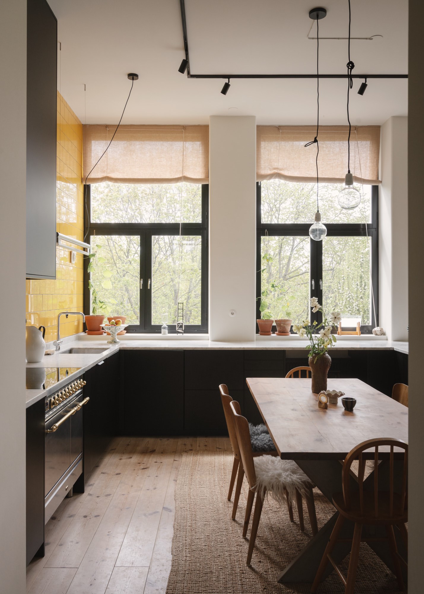 una cucina dai colori inediti 1