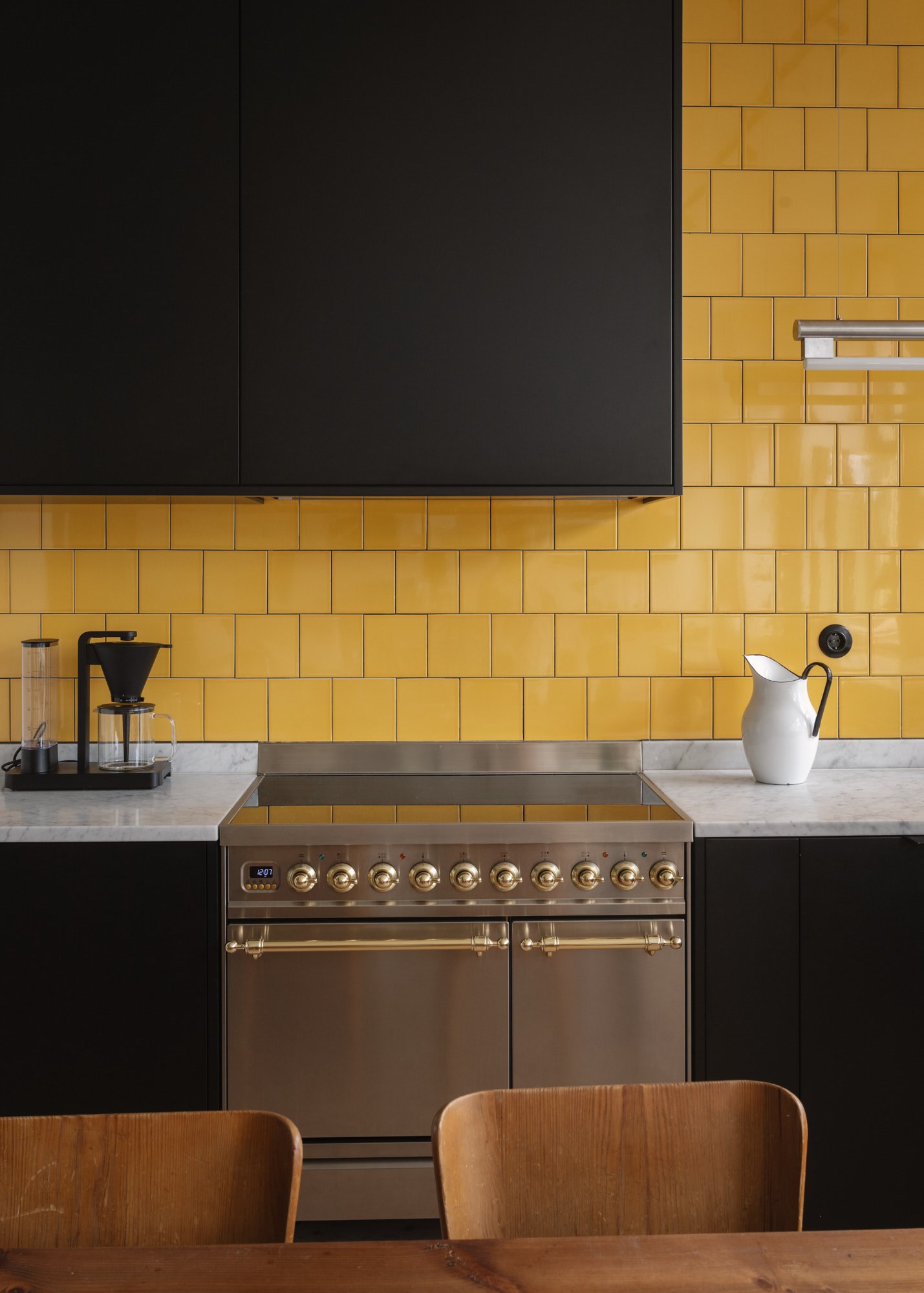 una cucina dai colori inediti 6