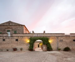 Una splendida villa della tradizione siciliana con vista mozzafiato sulla campagna