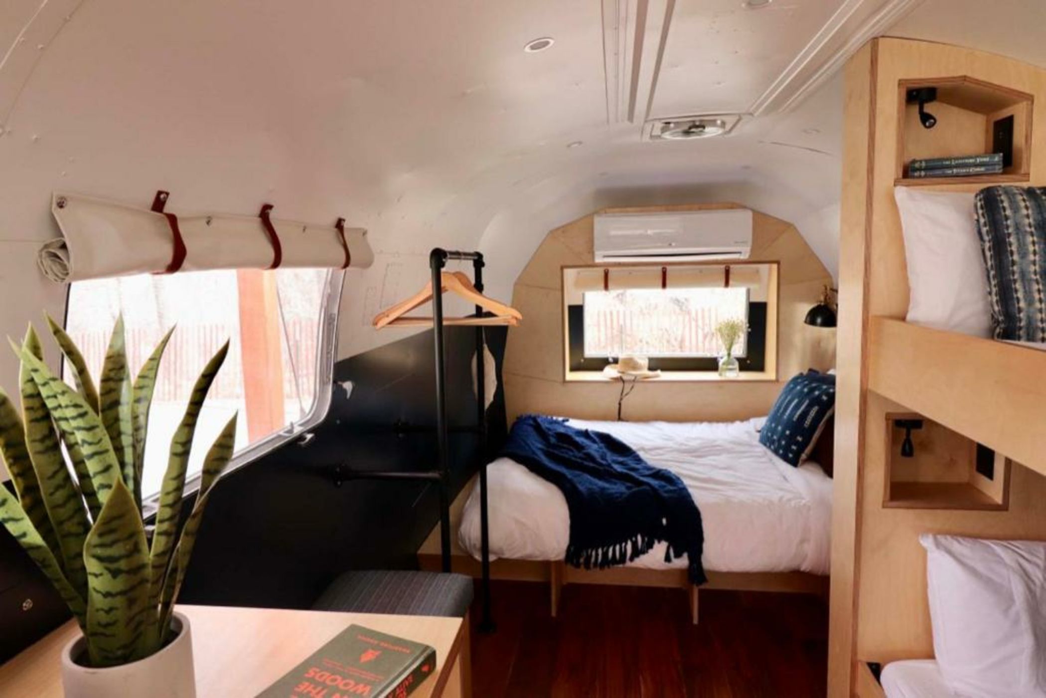 14 amigo motor lodge