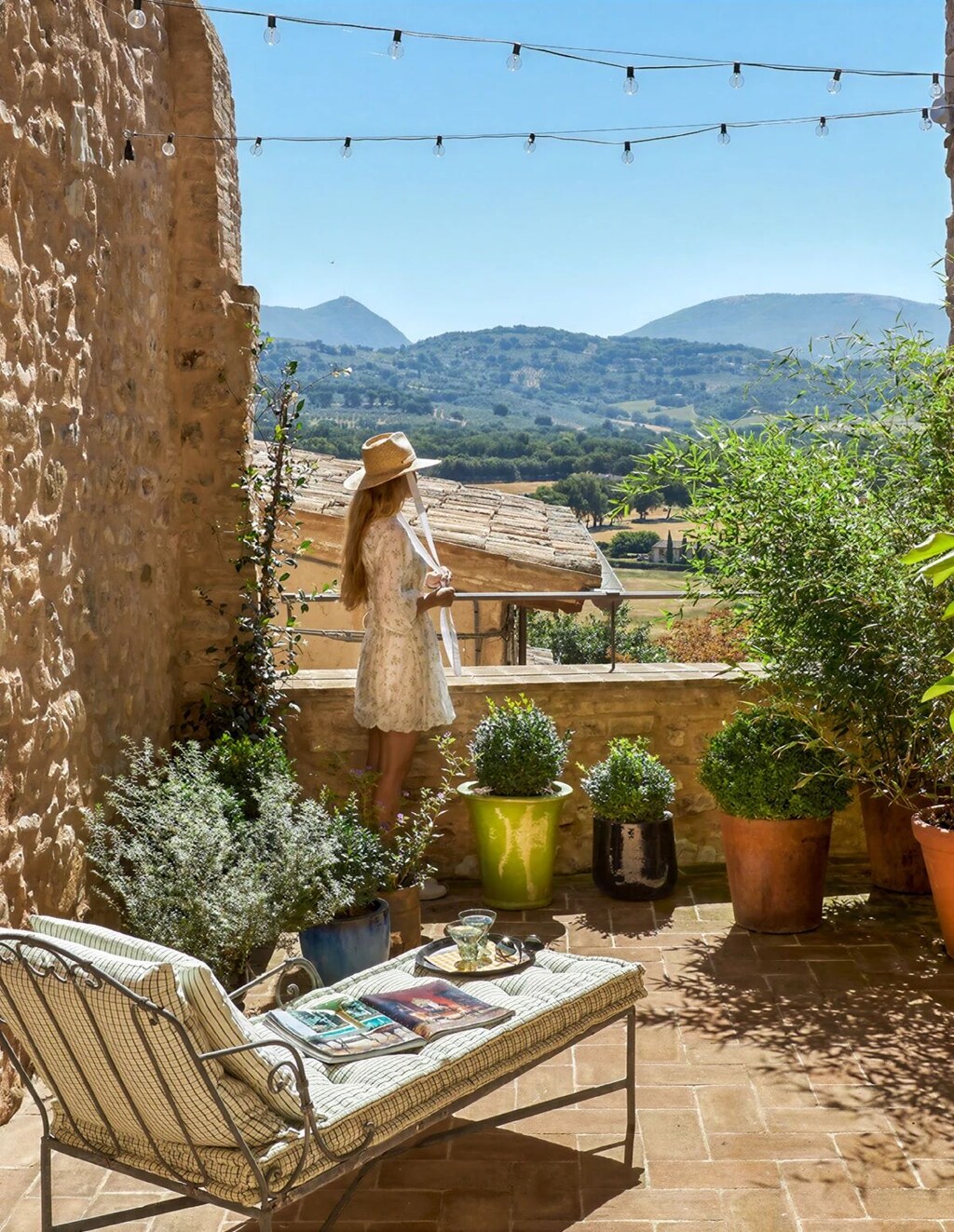 Gens Flavia, Spello