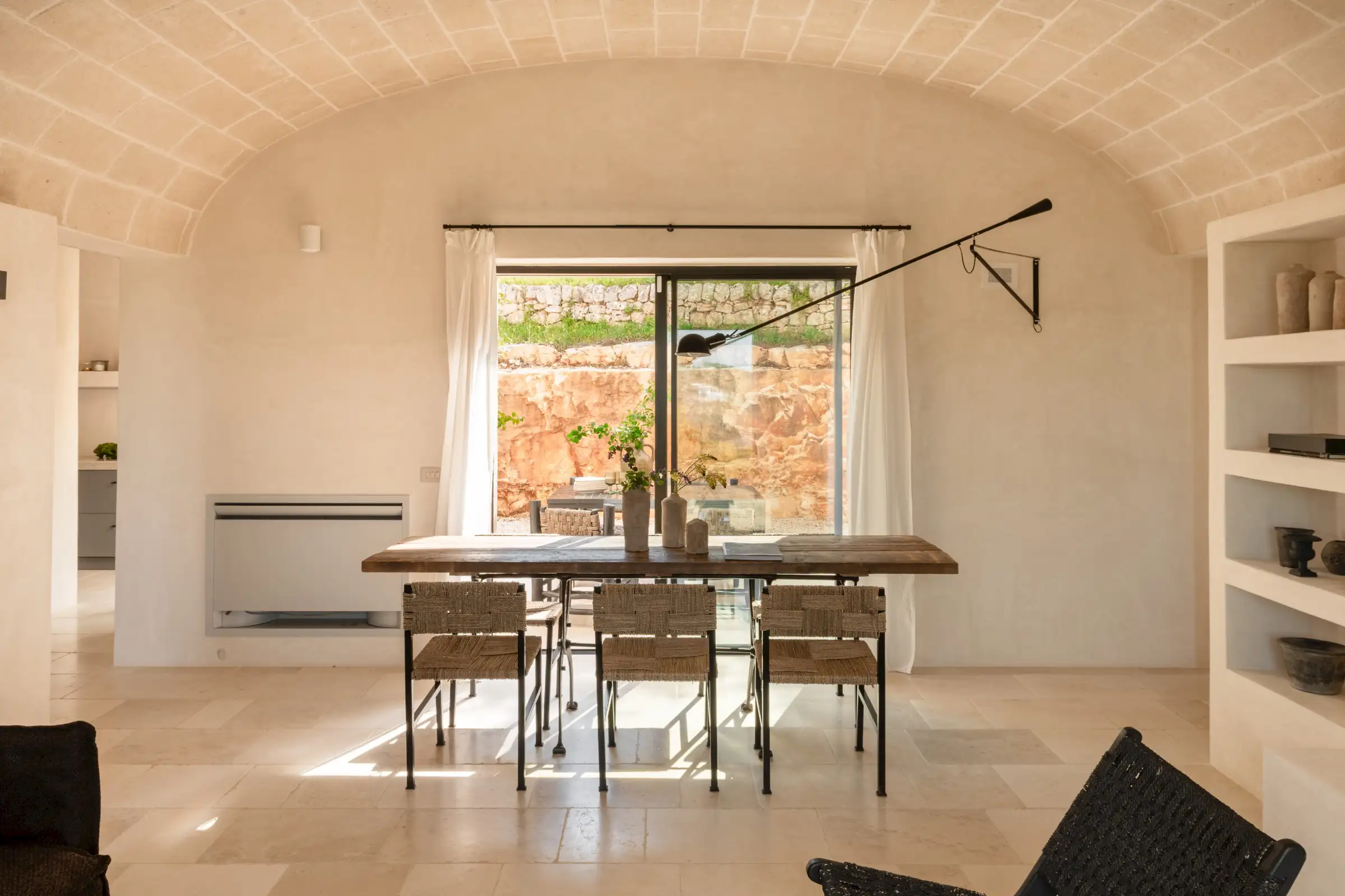 zona pranzo ostuni.jpg