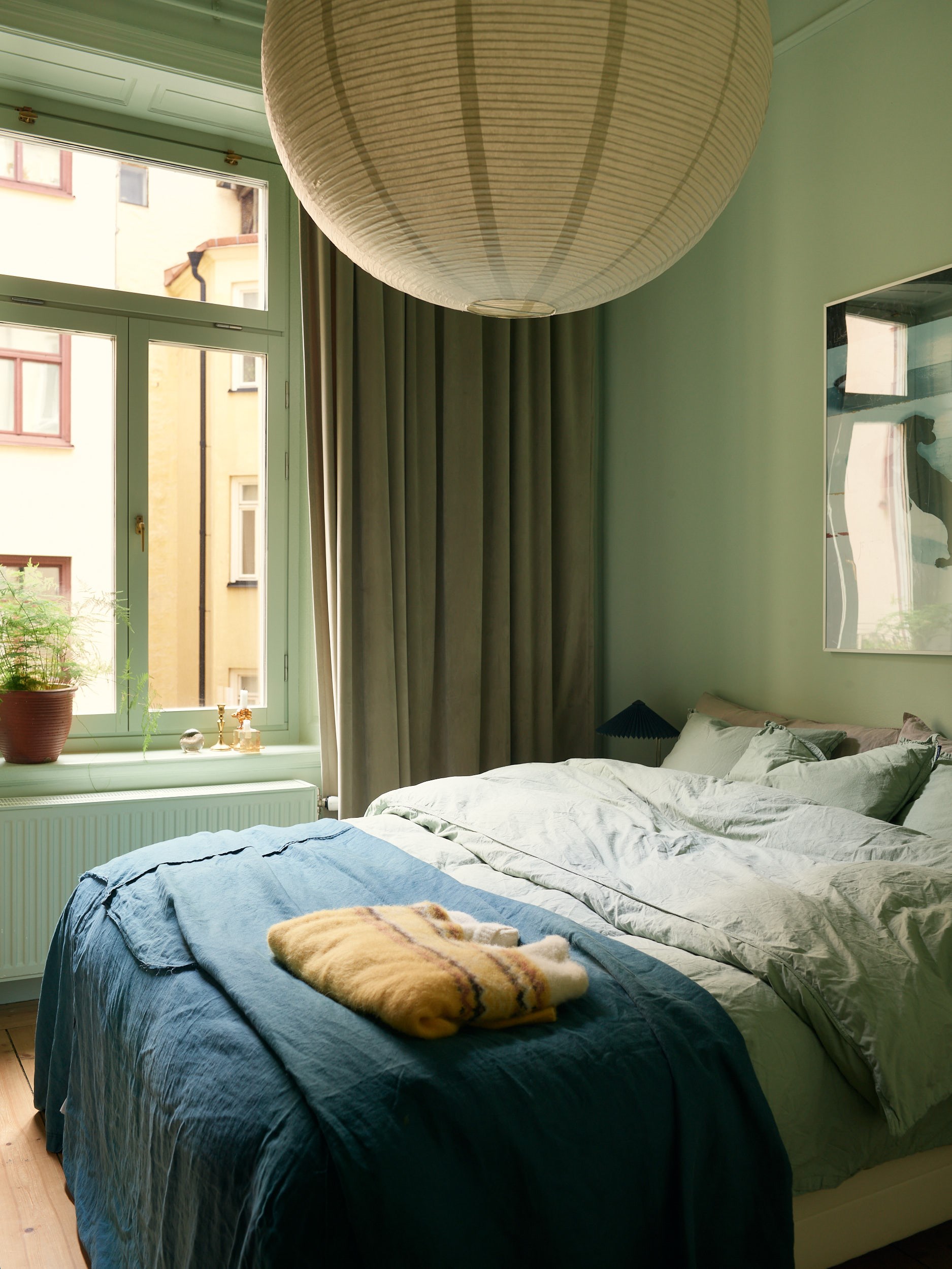 stanza da letto verde e azzurra