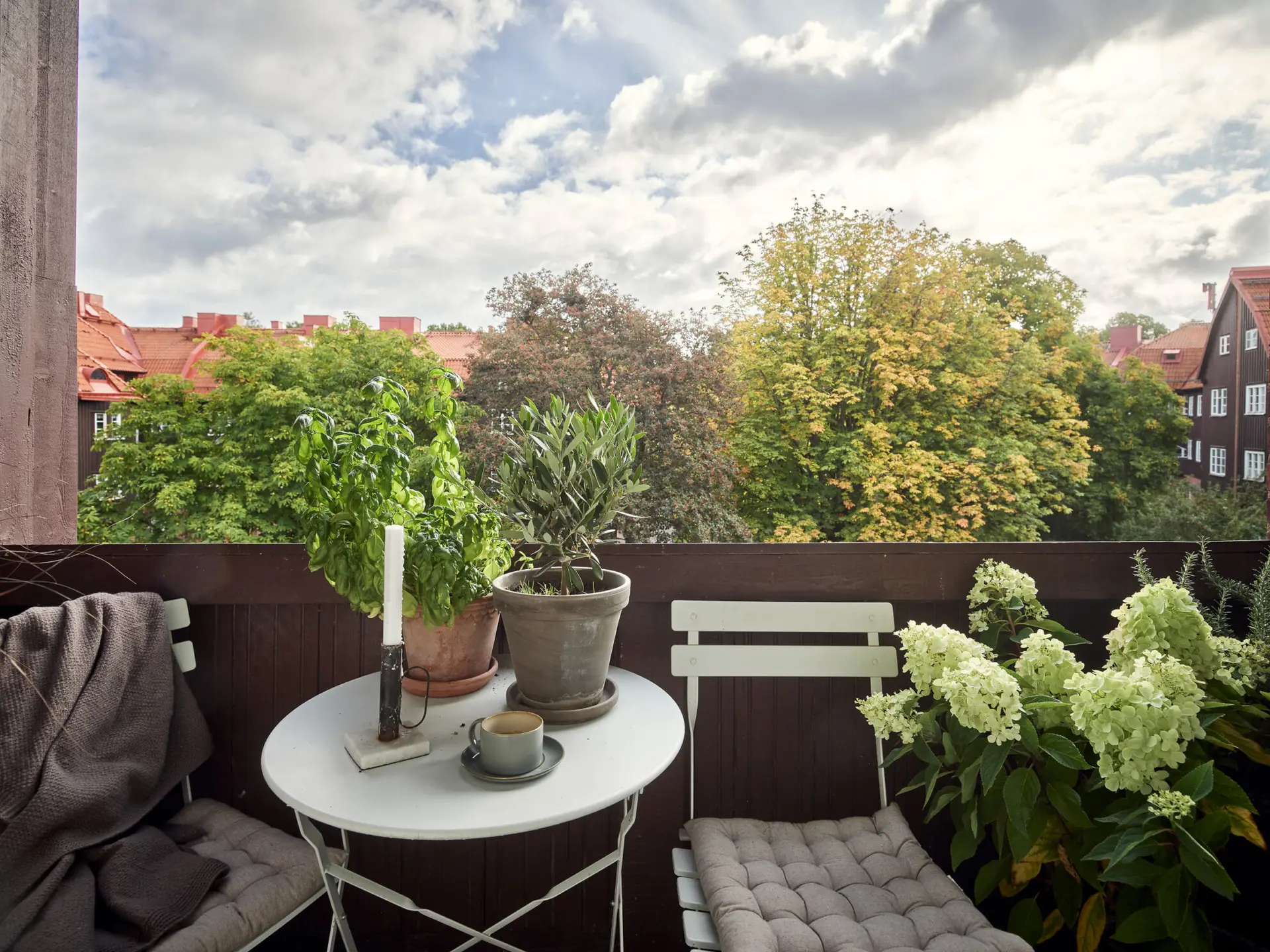 balconcino con vista.jpg